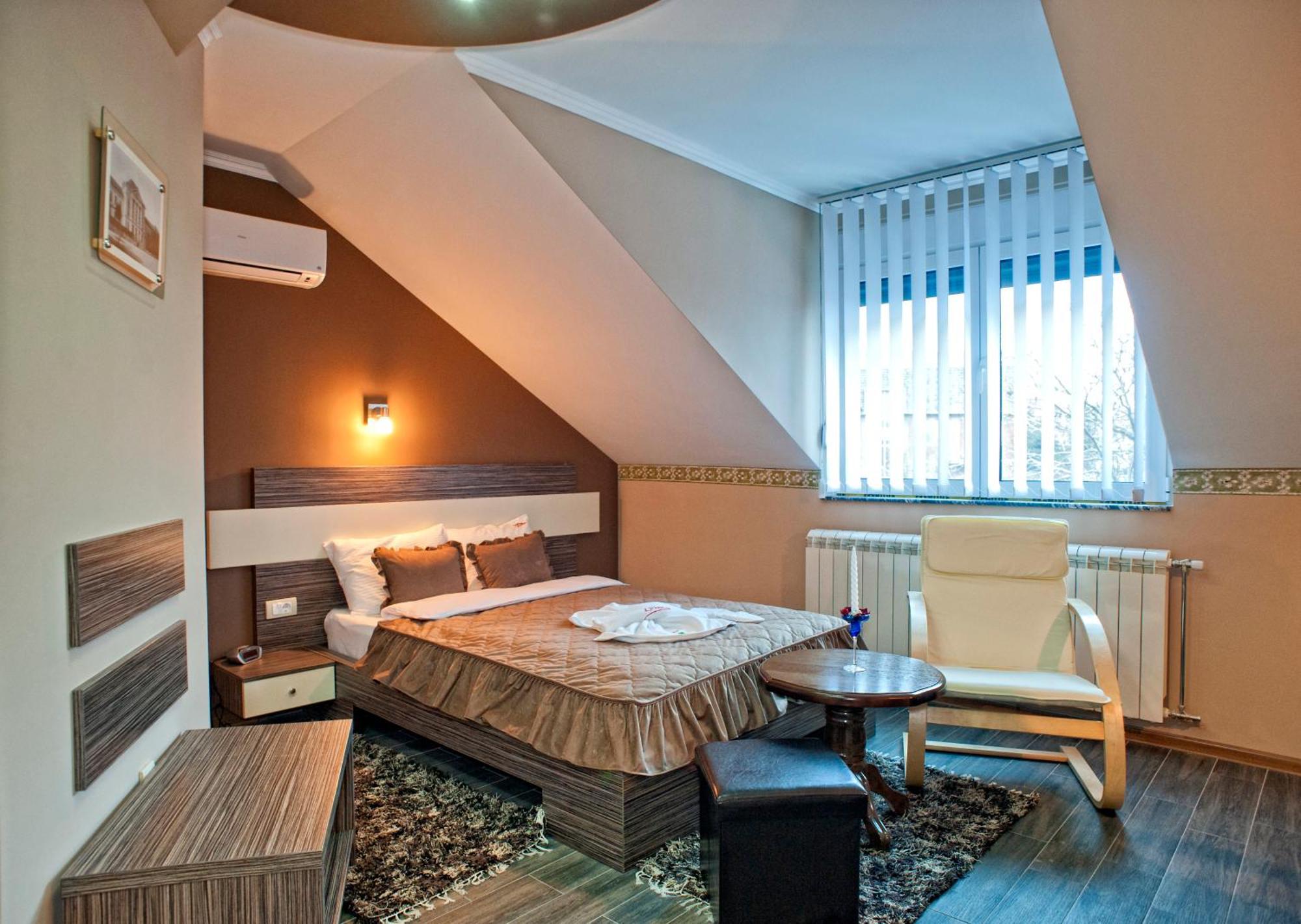 Garni Hotel Lama كراغوييفاك المظهر الخارجي الصورة